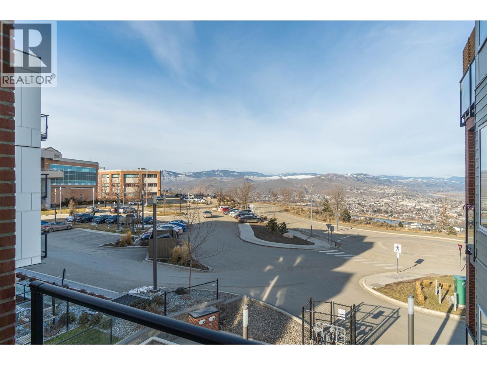 885 UNIVERSITY Drive Unit# 311, Kamloops