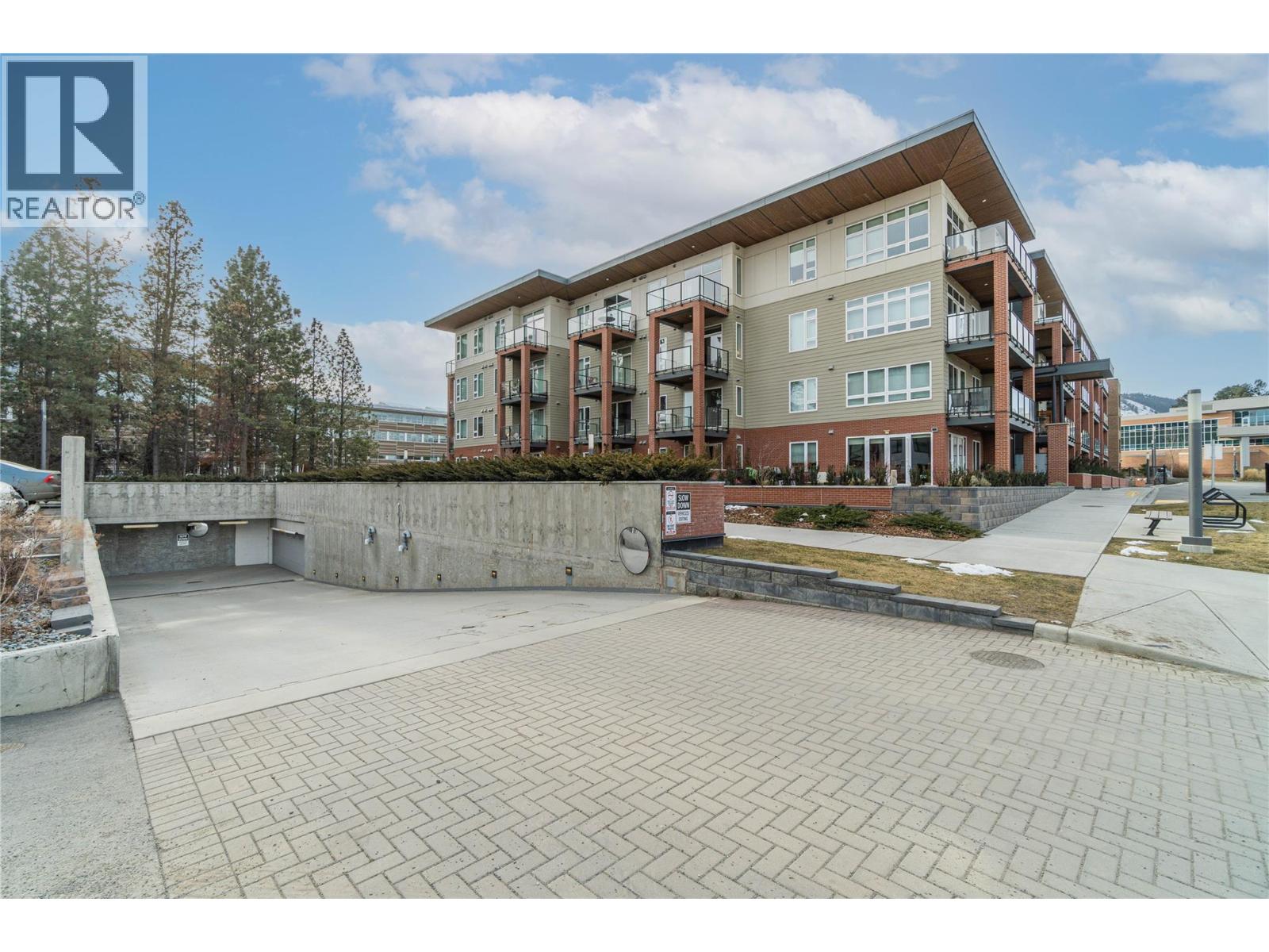 885 UNIVERSITY Drive Unit# 311, Kamloops