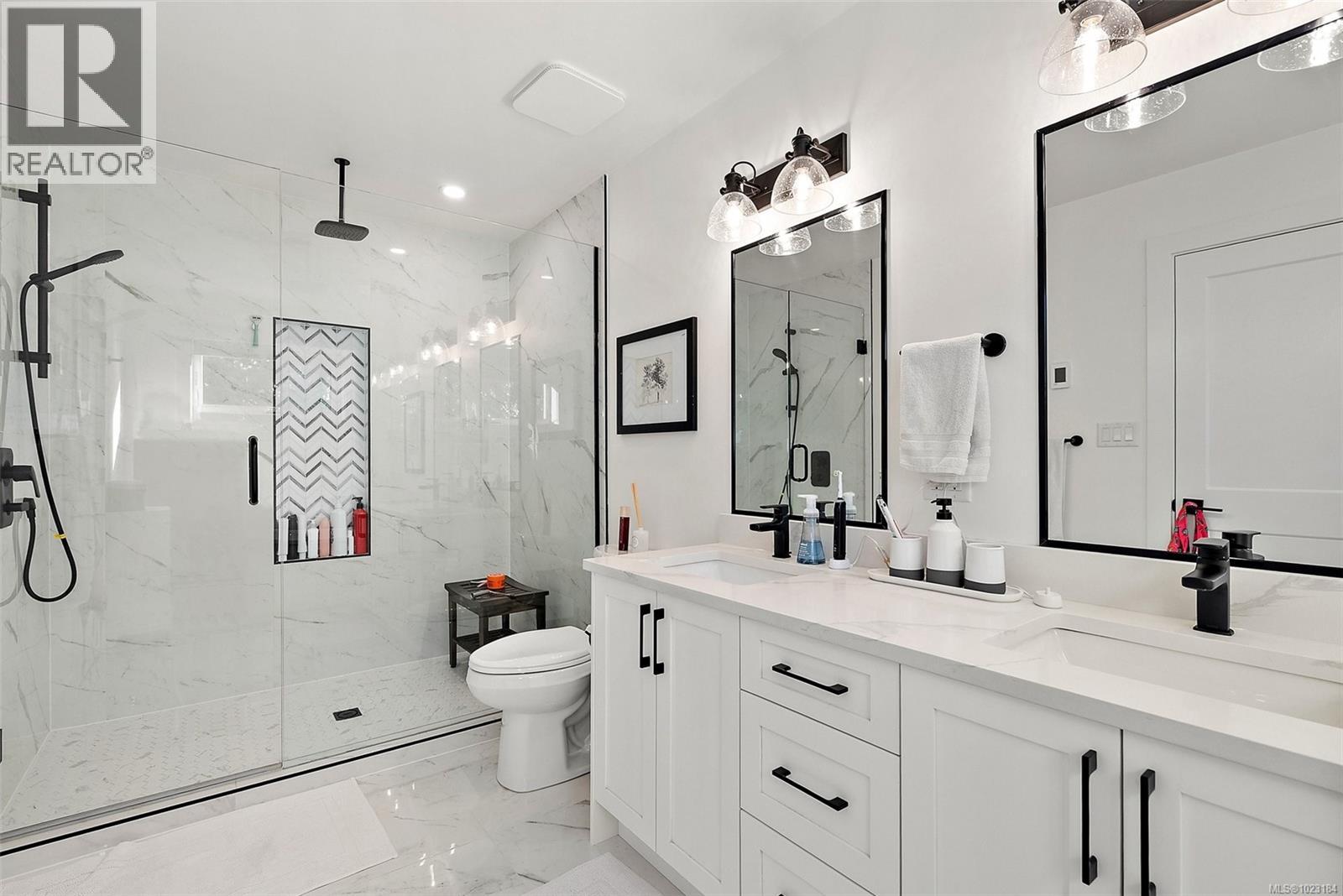  4240 Springridge Crescent, Saanich