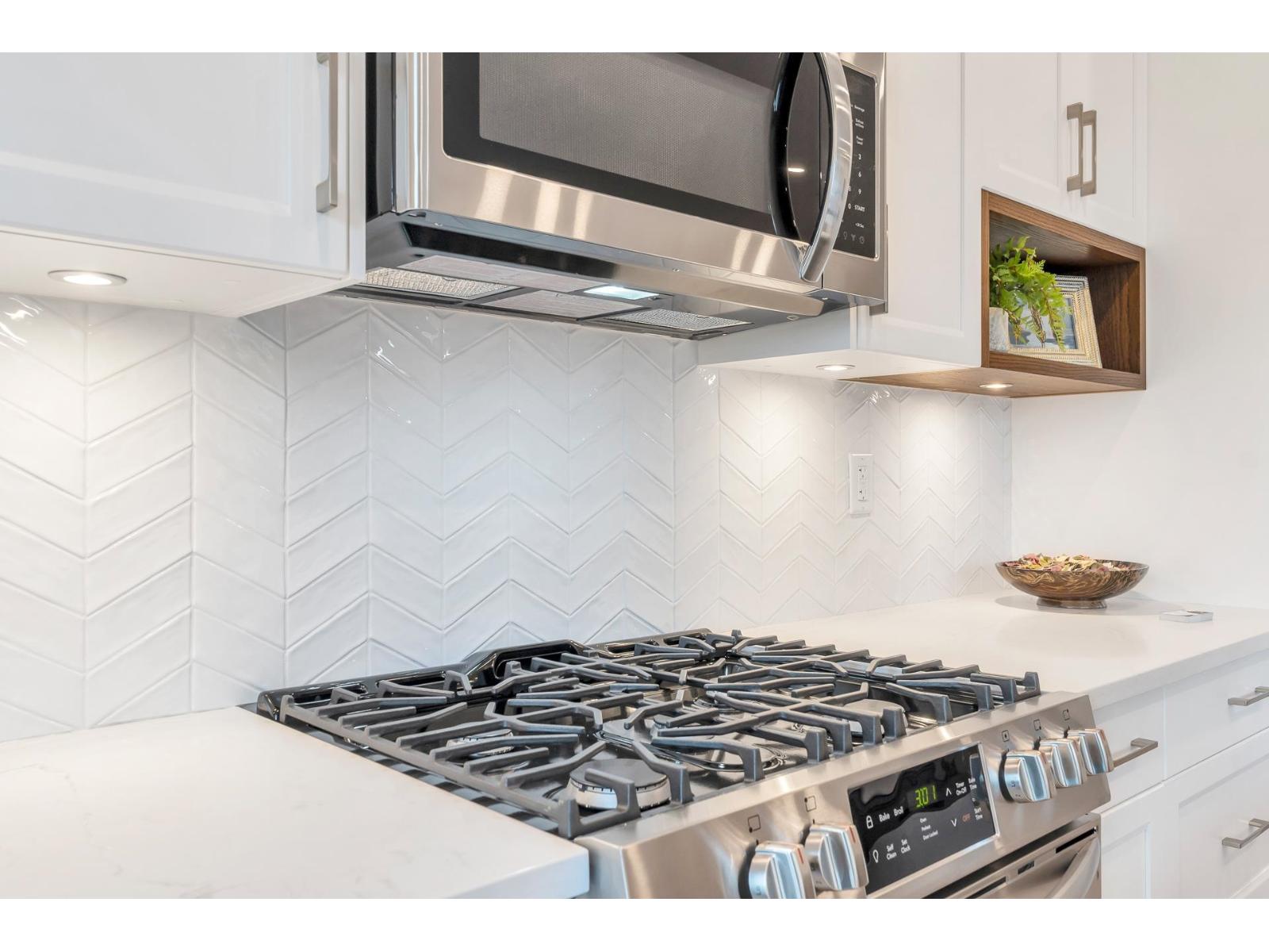 21 43998 CHILLIWACK MOUNTAIN ROAD, Chilliwack Mountain, Chilliwack