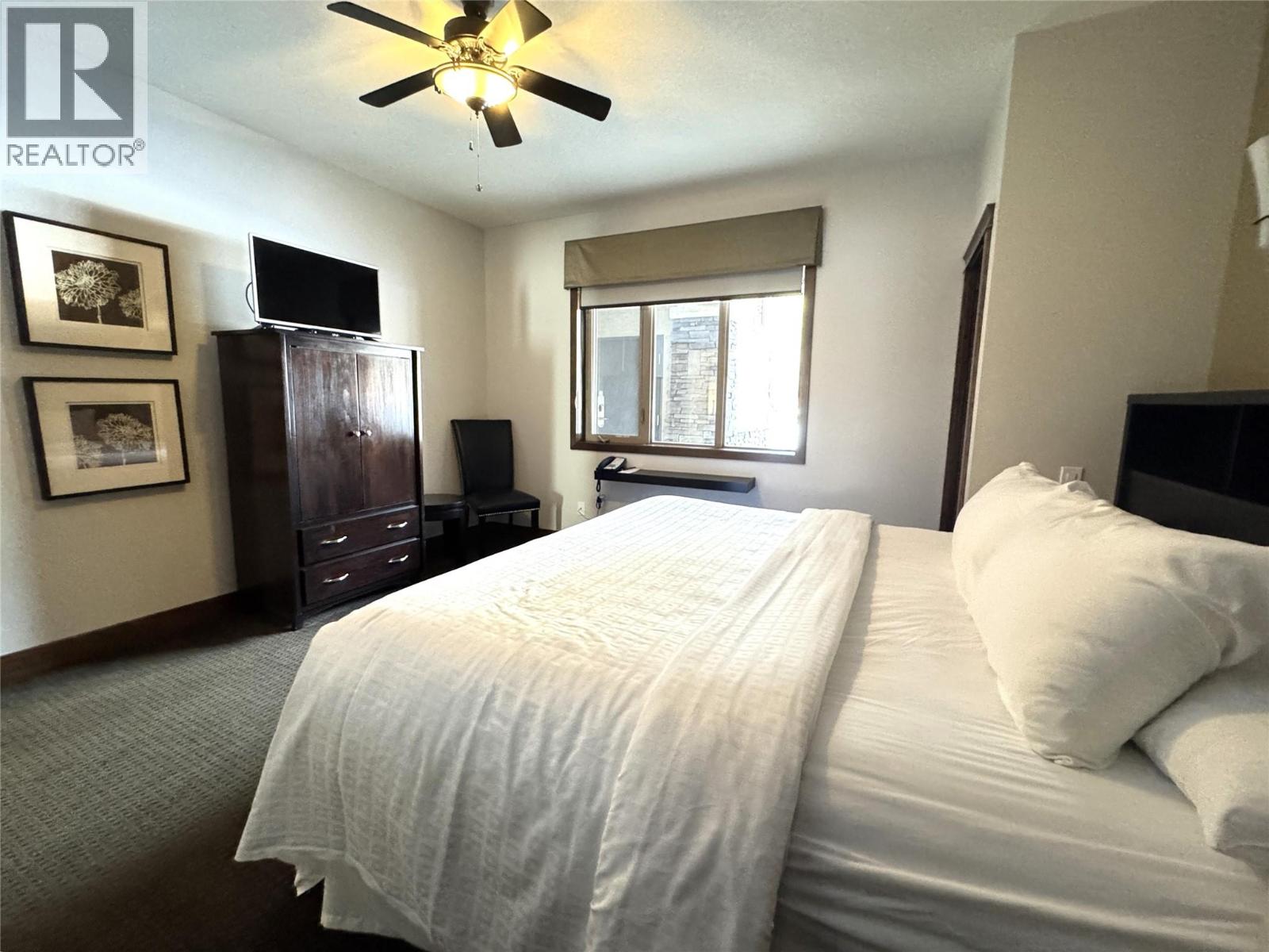 800 BIGHORN Boulevard Unit# 812G, Radium Hot Springs