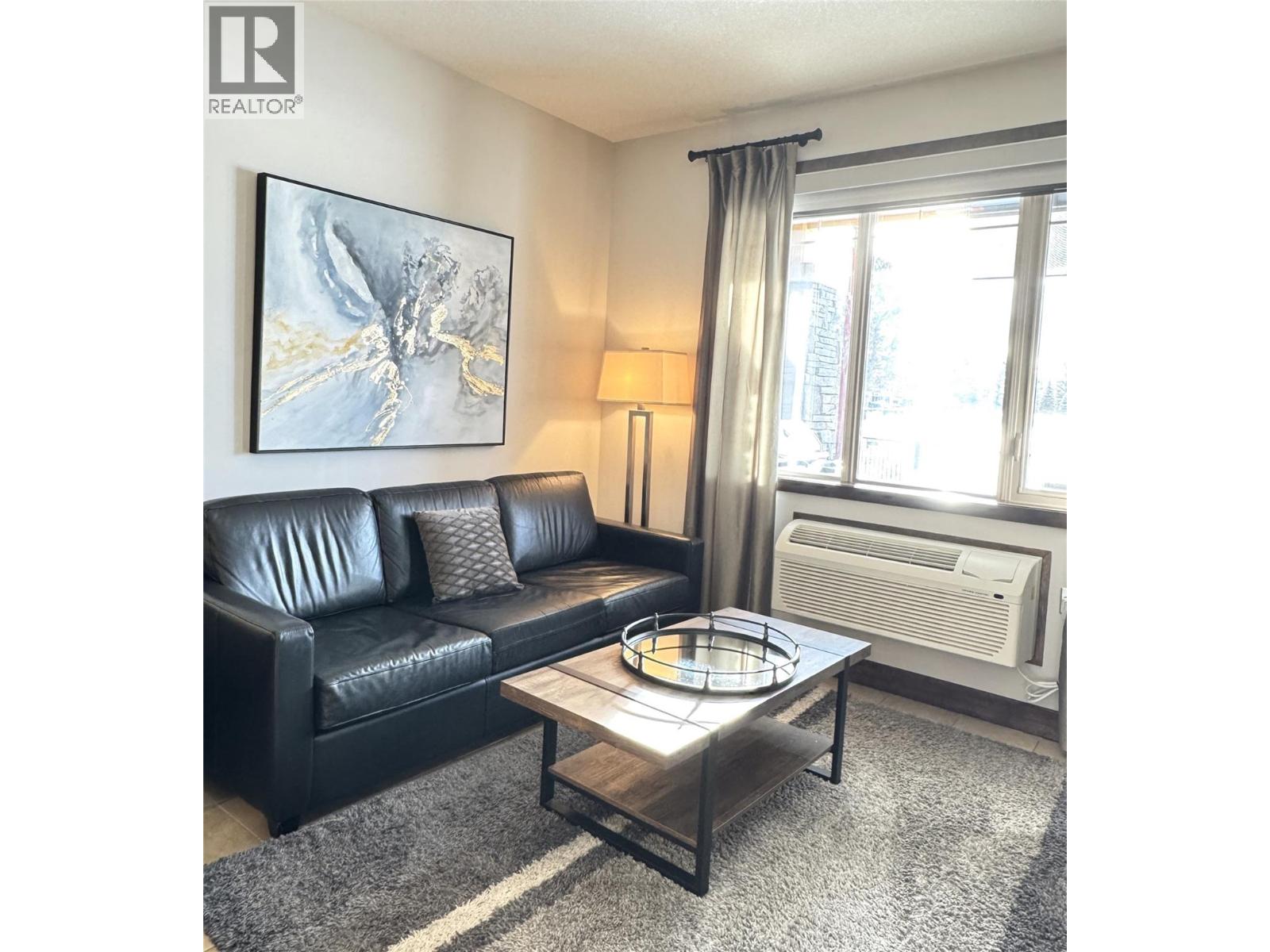 800 BIGHORN Boulevard Unit# 812G, Radium Hot Springs