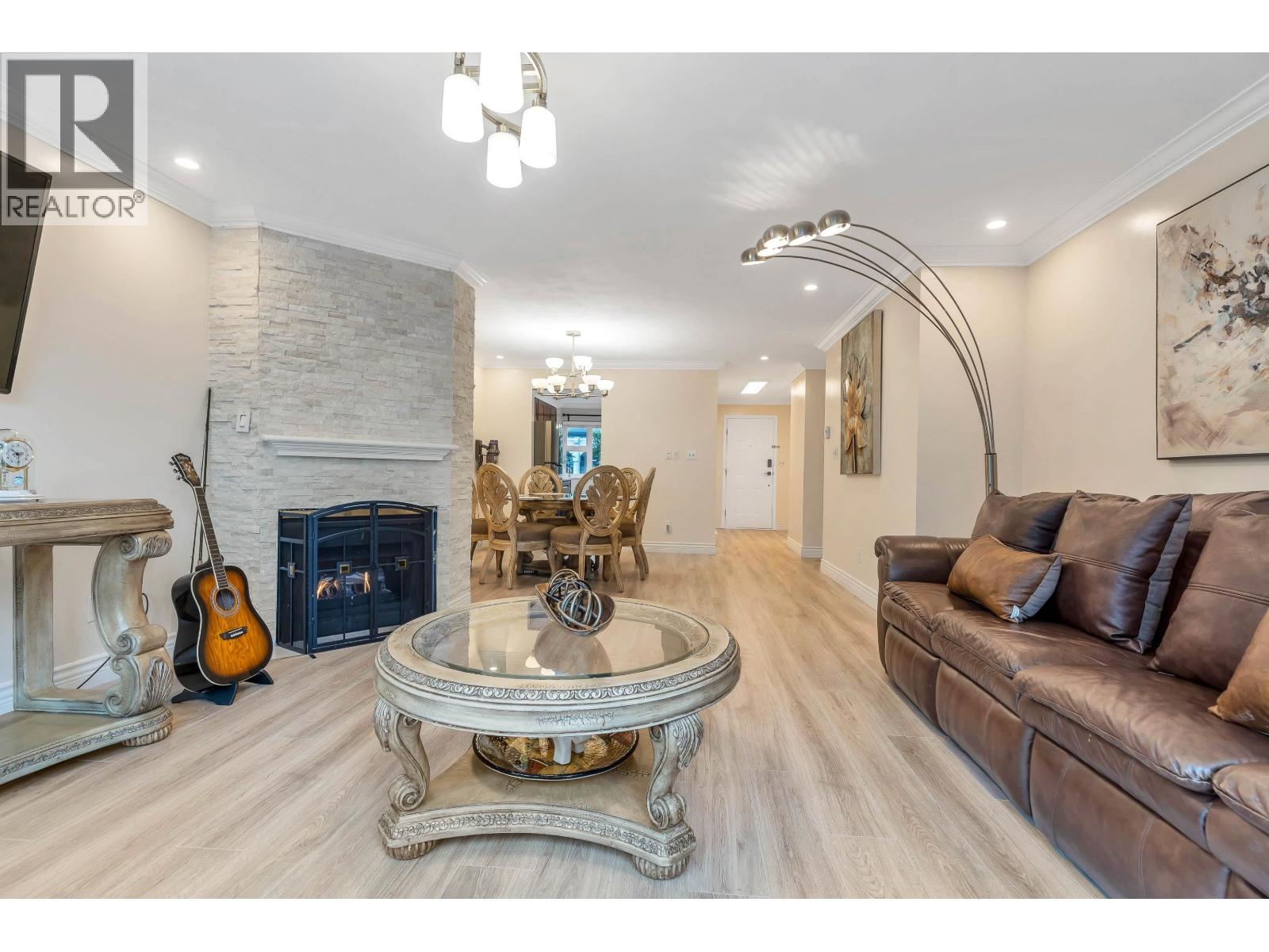 #105-4889 53 Street, Delta