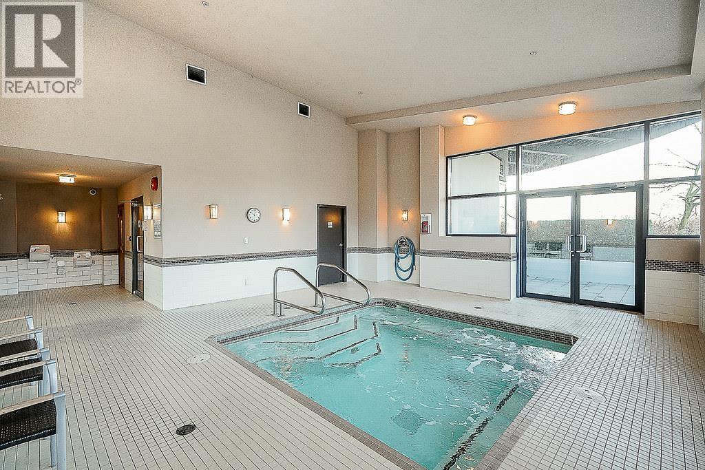 304 2225 HOLDOM AVENUE, Burnaby