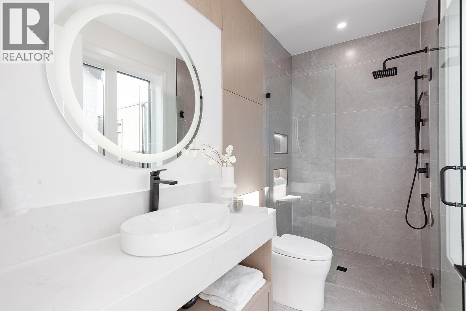 477 W 20TH AVENUE, Vancouver