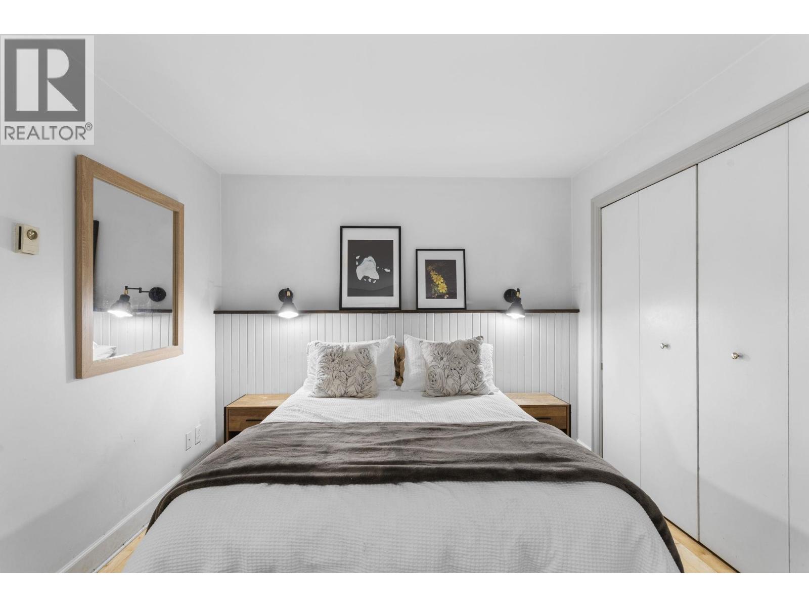 104 1045 W 8TH AVENUE, Vancouver