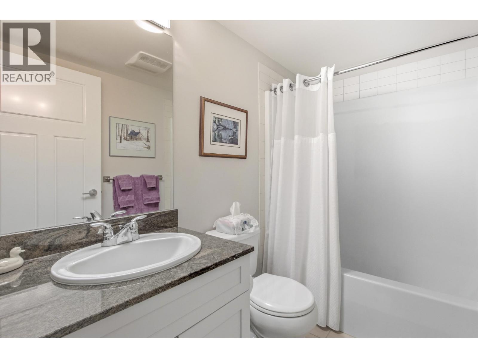 416 1212 MAIN STREET, Squamish