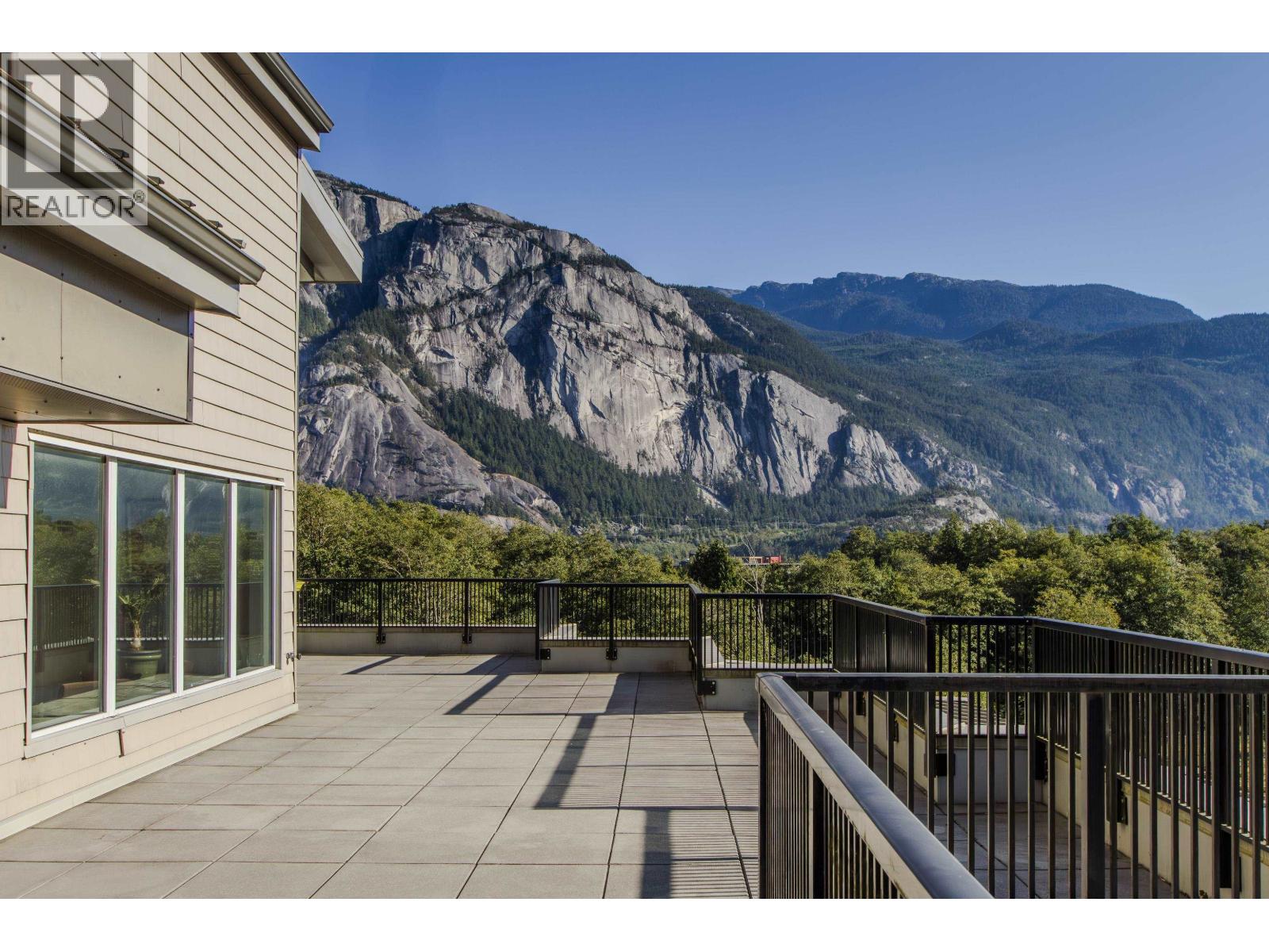 416 1212 MAIN STREET, Squamish