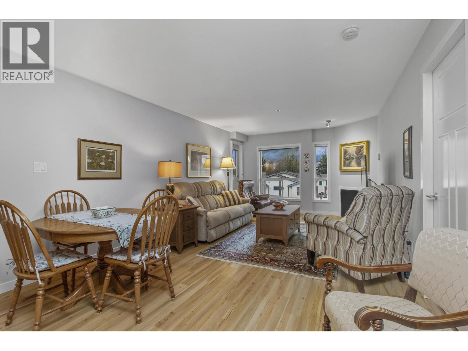 416 1212 MAIN STREET, Squamish