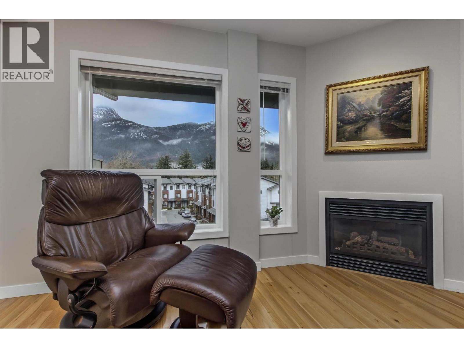 416 1212 MAIN STREET, Squamish