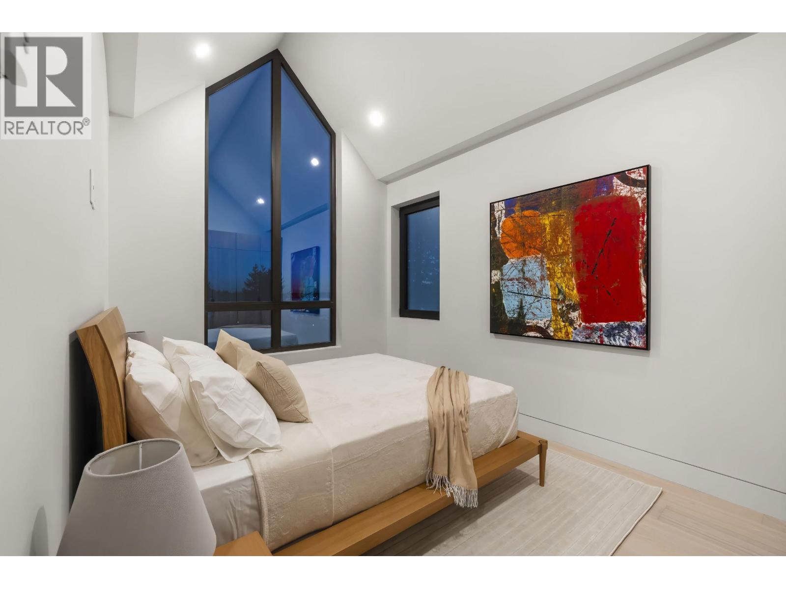 1066 FULTON AVENUE, West Vancouver