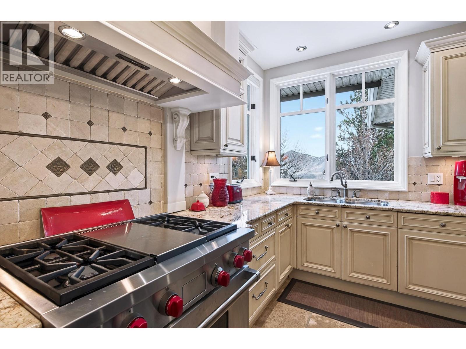 3080 Kicking Horse Drive, Kamloops