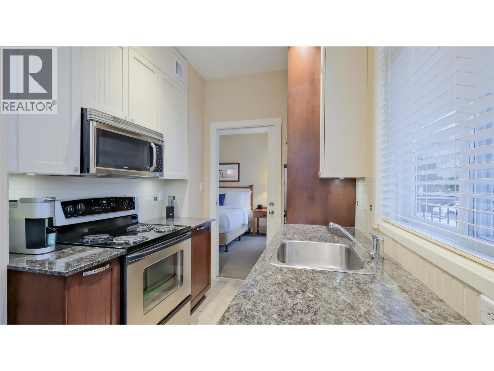 #116 13011 Lakeshore Drive S - 10