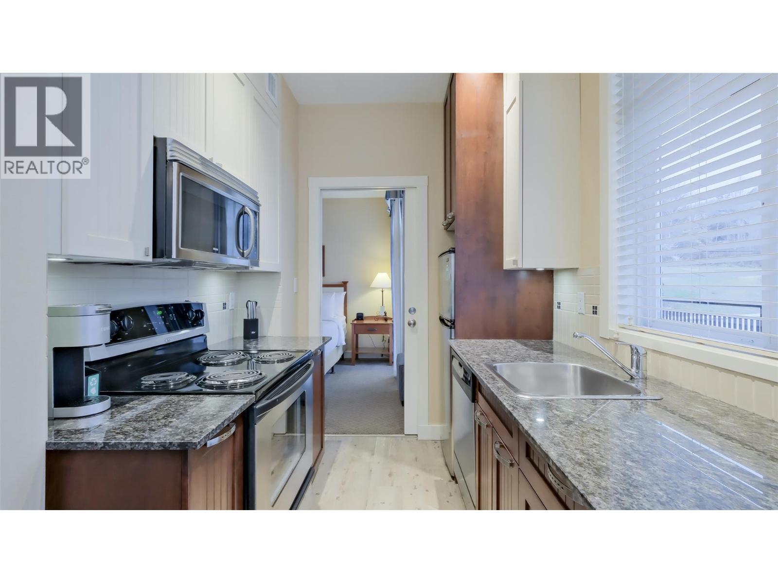 13011 Lakeshore Drive S Unit# 116, Summerland