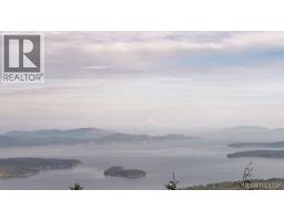 150 Skywater Lane, Salt Spring, BC V8K2W9 Photo 7