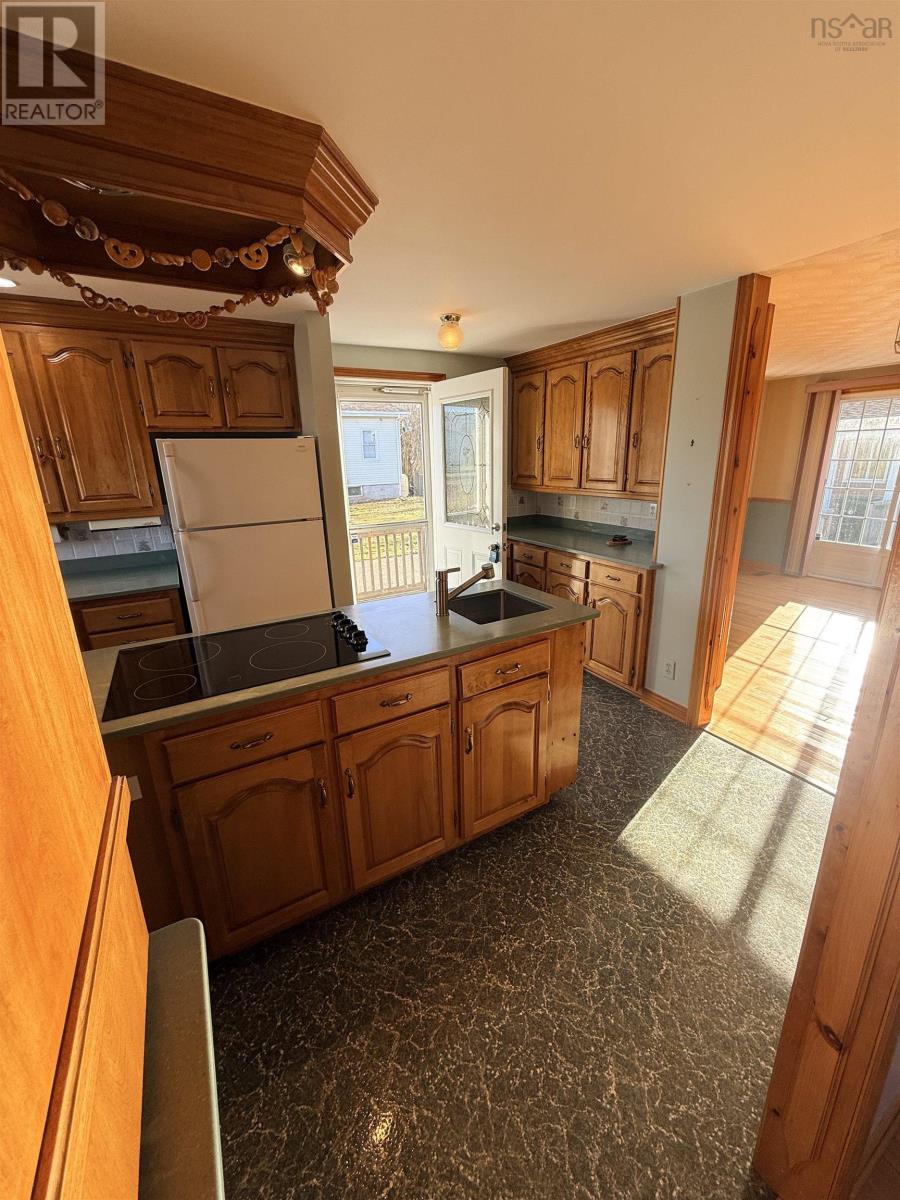 Property 13 of 49 of 31 Allen Street