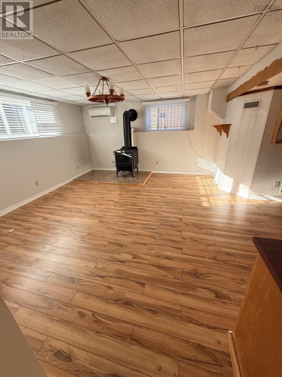 Property 31 of 49 of 31 Allen Street