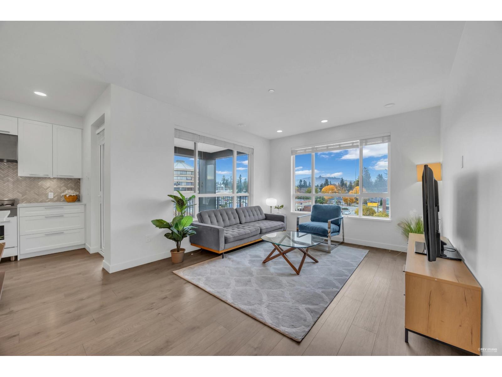 502 33530 MAYFAIR AVENUE, Abbotsford