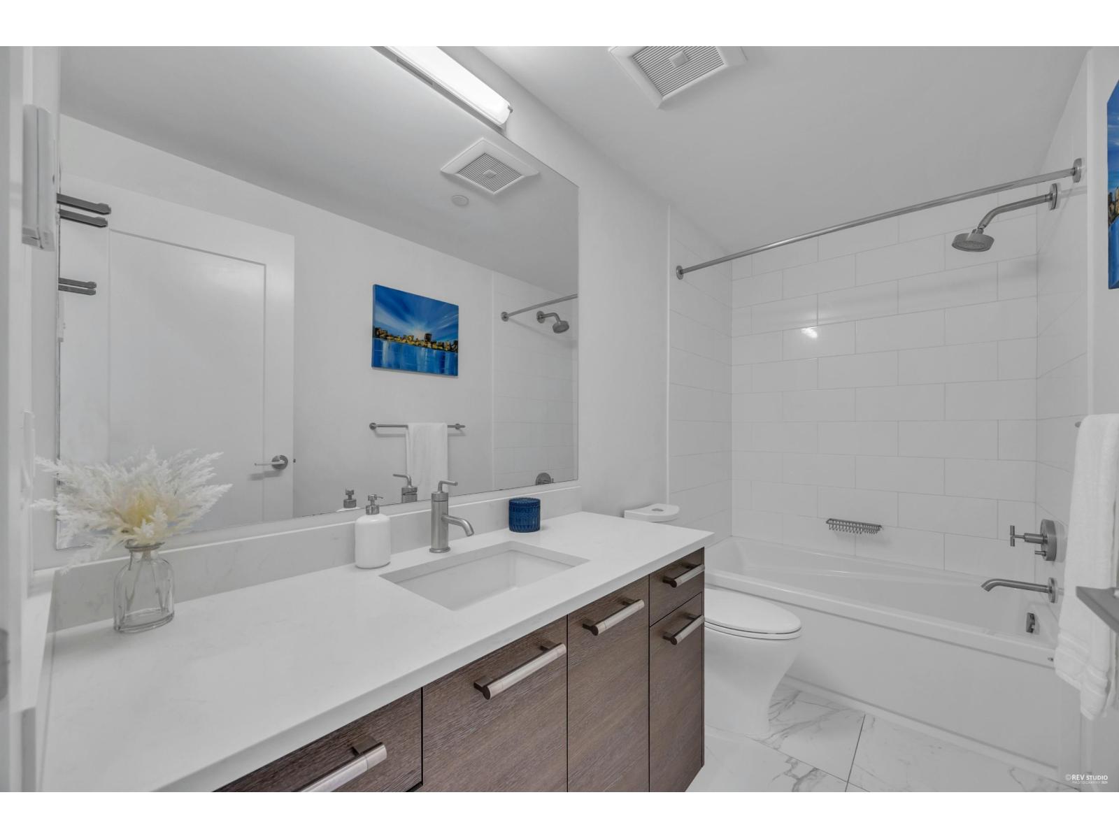 502 33530 MAYFAIR AVENUE, Abbotsford