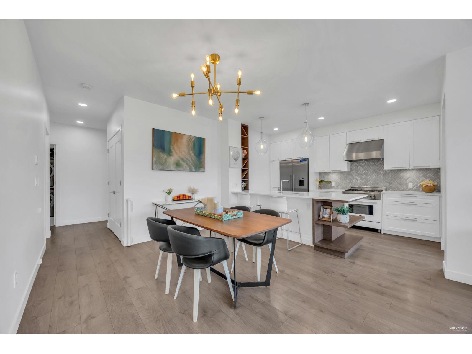 502 33530 MAYFAIR AVENUE, Abbotsford