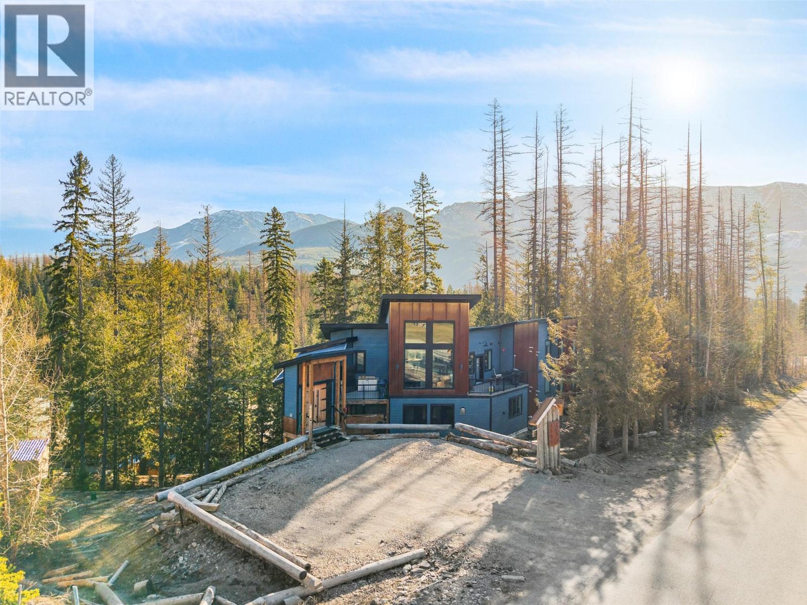 5339 Highline Drive, Fernie