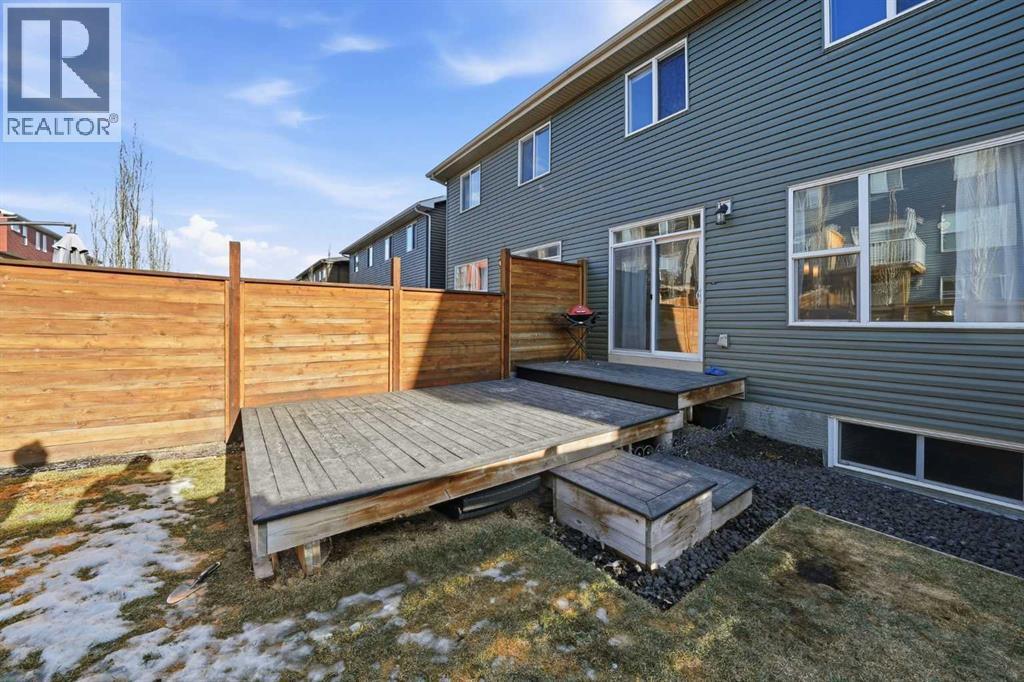 Single Family House 4 Level for Sale in  Sage Bluff Heights NW Sage Hill Calgary 