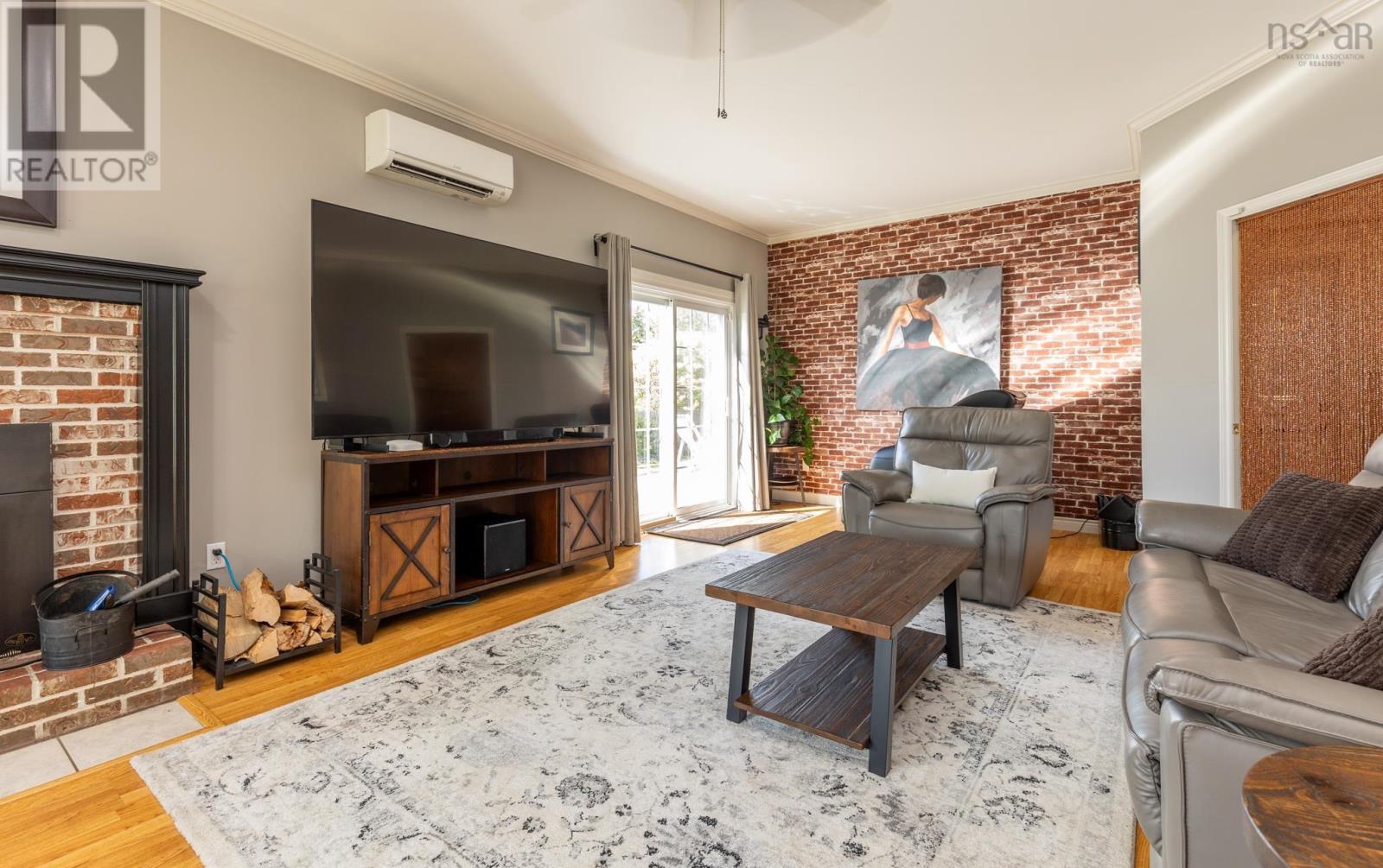 Property 32 of 49 of 35 Sprucewood Drive