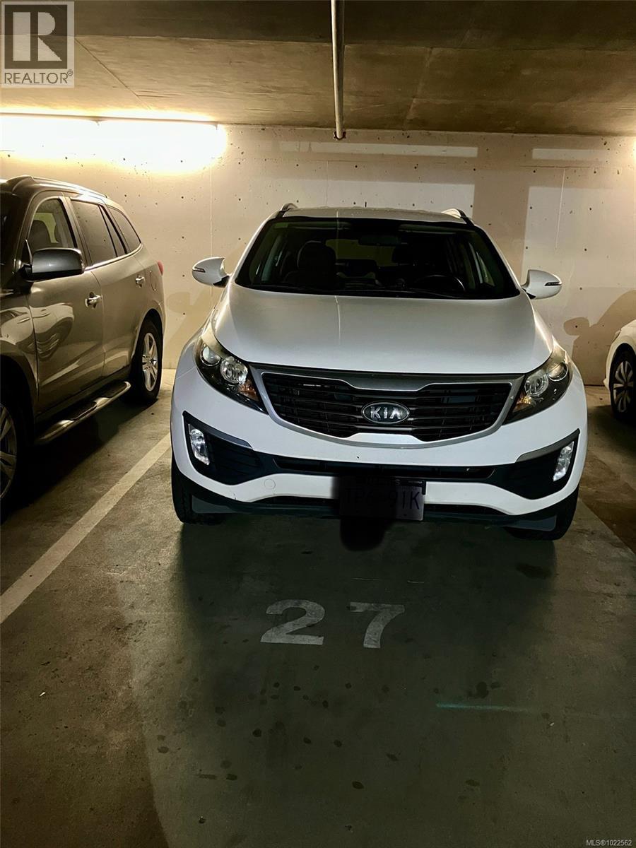 #502 1010 VIEW ST - 25