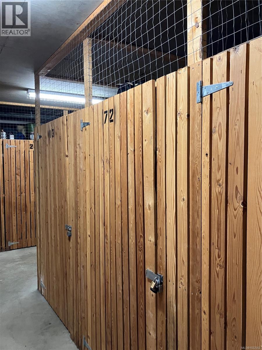 #502 1010 VIEW ST - 23