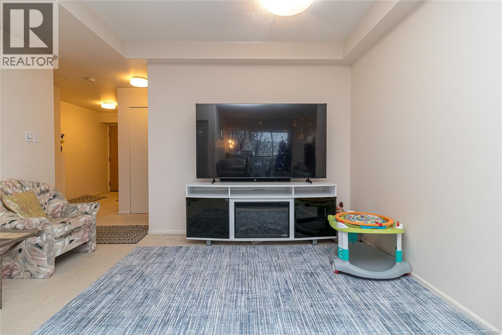 #502 1010 VIEW ST - 10