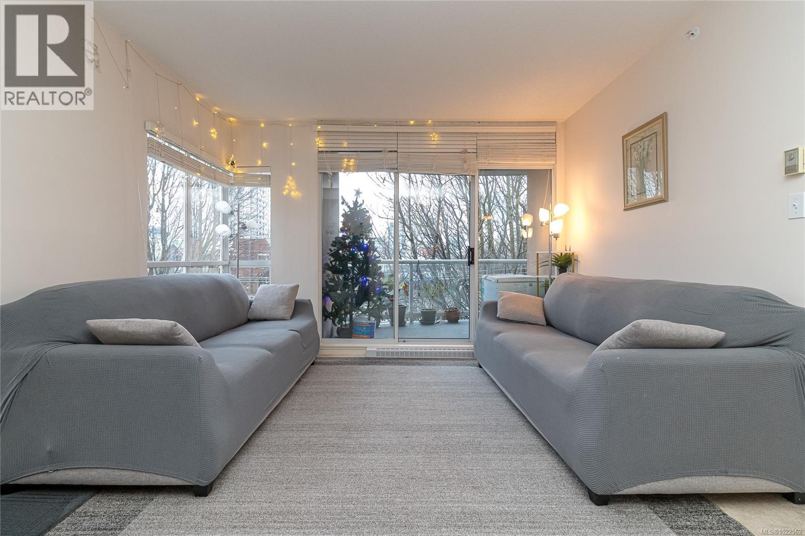 #502 1010 VIEW ST - 9