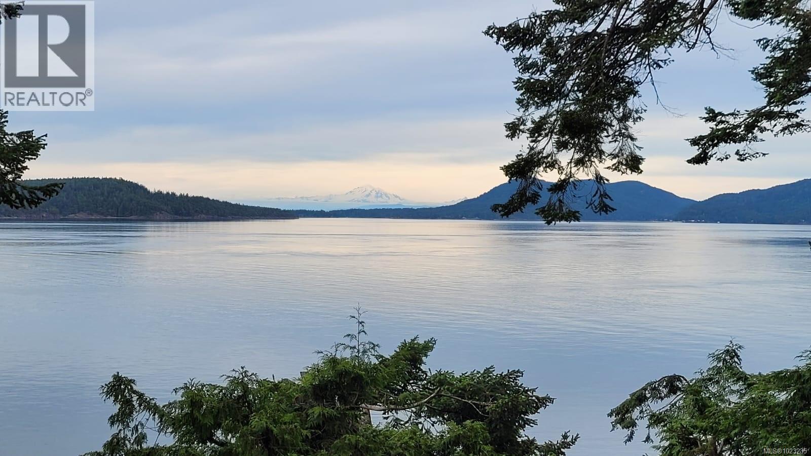  4218 Armadale Road, Pender Island