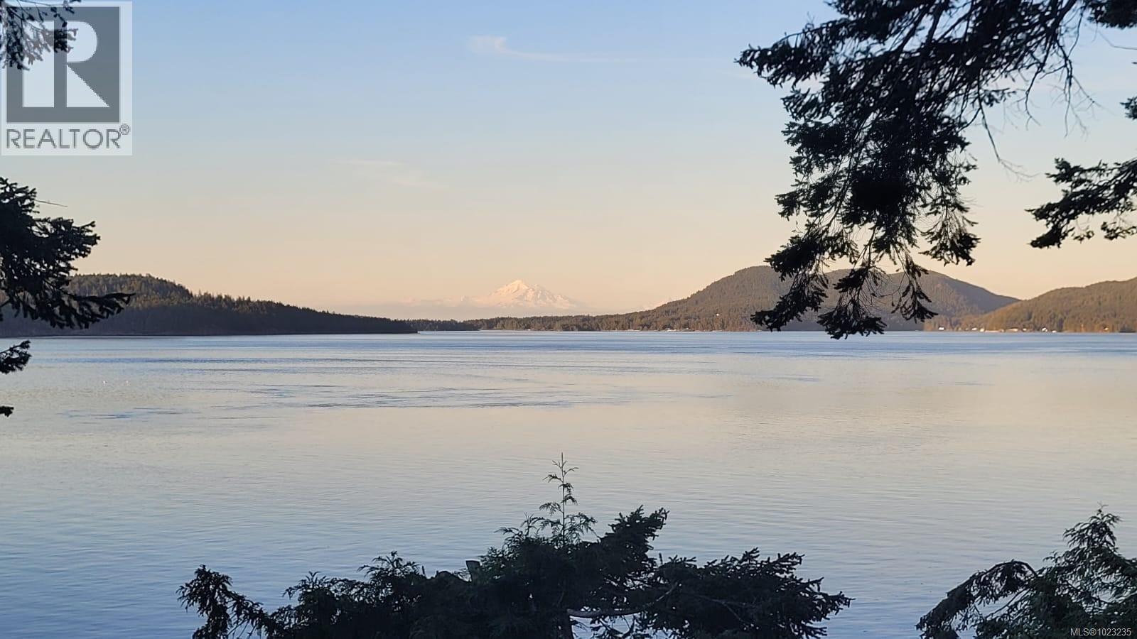  4218 Armadale Road, Pender Island