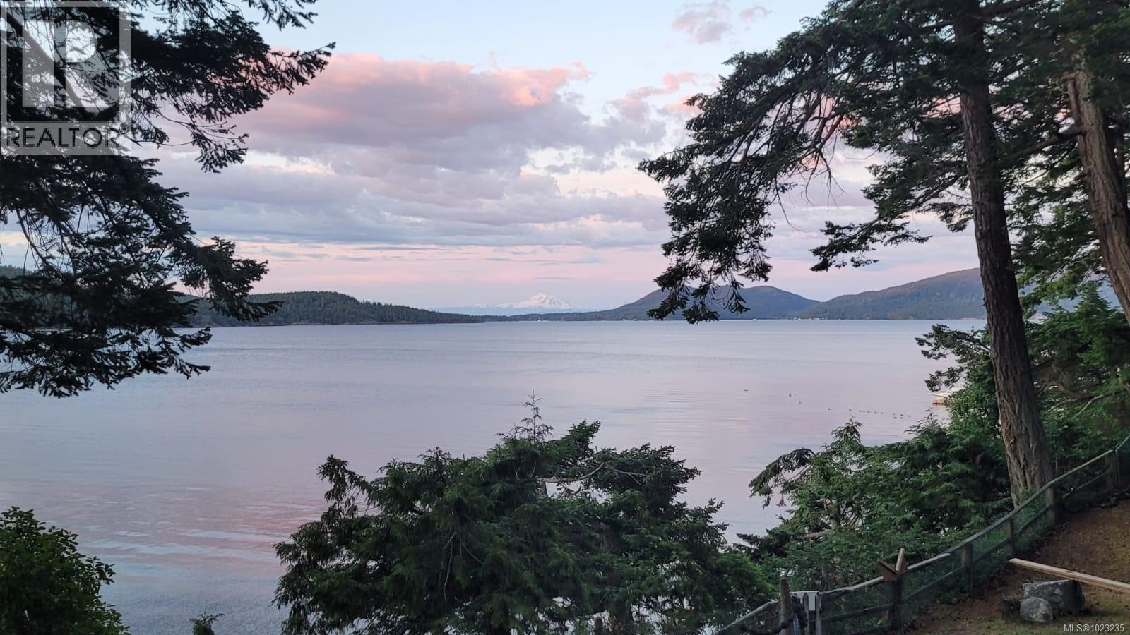  4218 Armadale Road, Pender Island