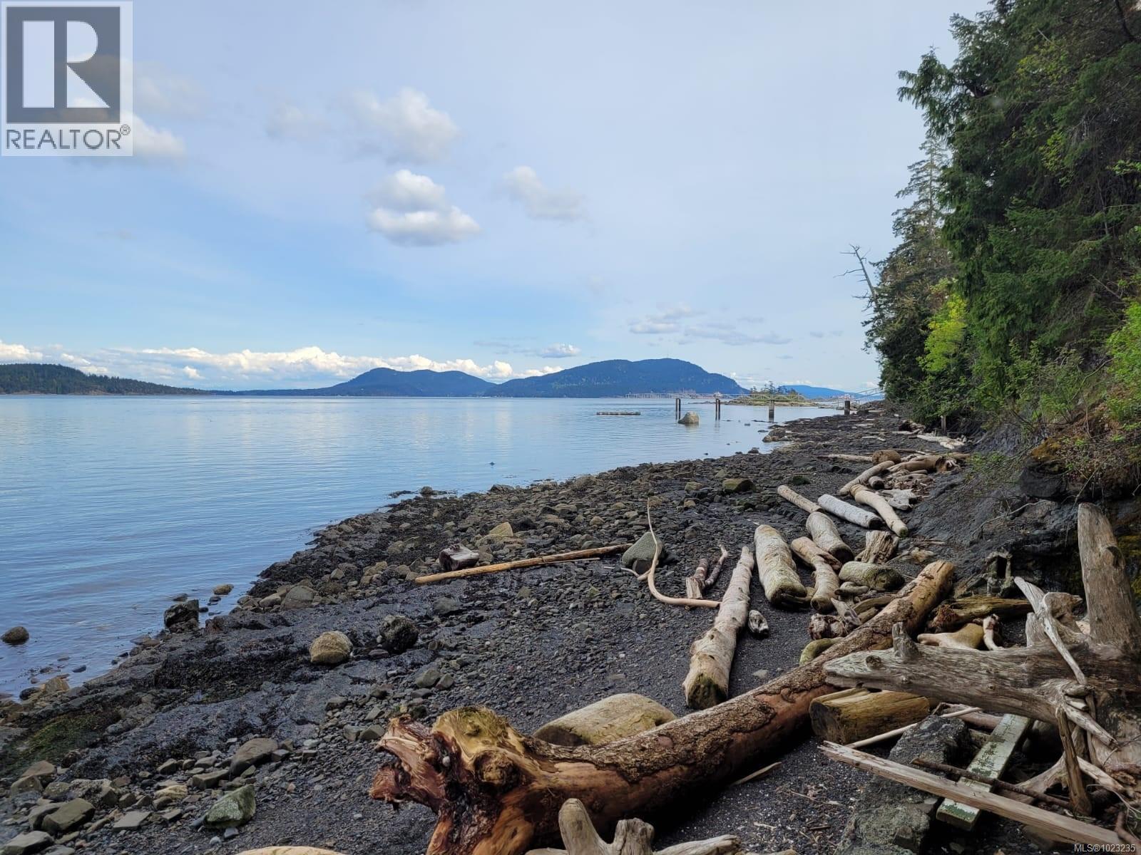  4218 Armadale Road, Pender Island