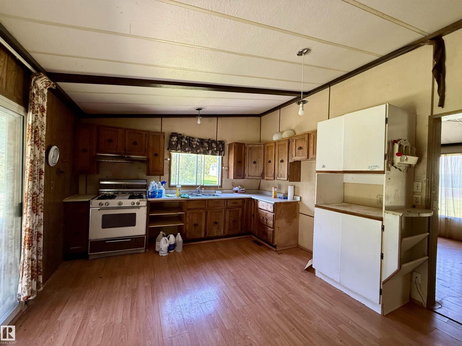 507 LAKESHORE DRIVE BUCK LAKE - 4