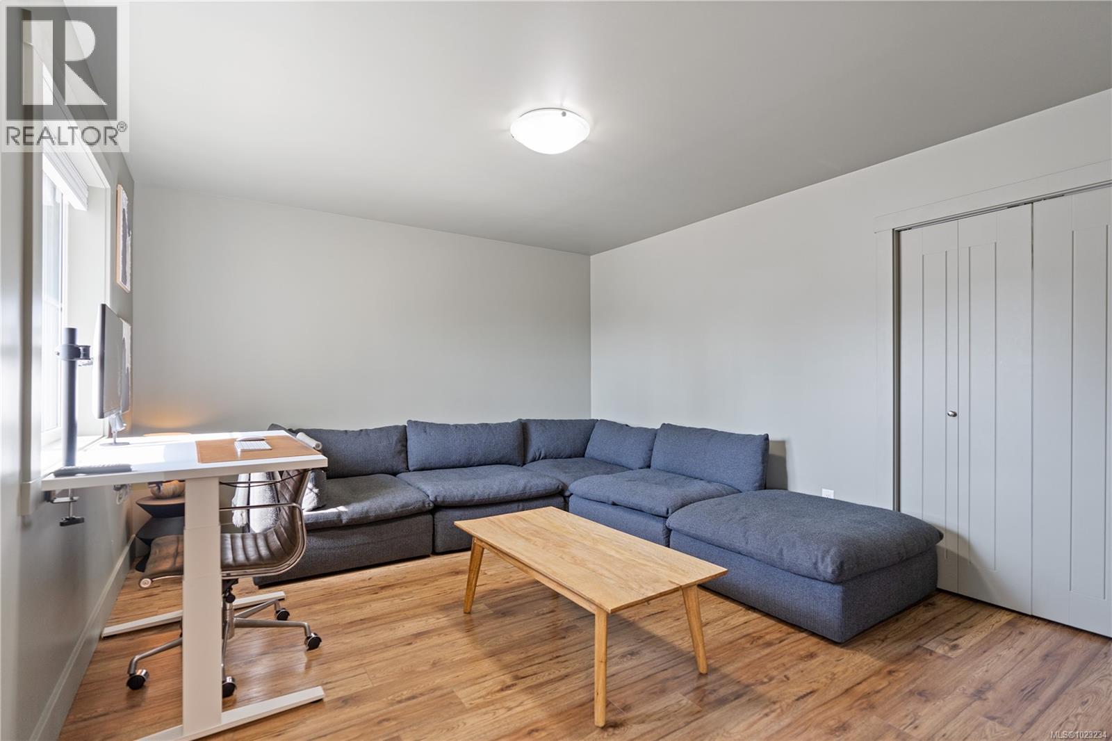 2316 Mountain Heights Dr, Sooke