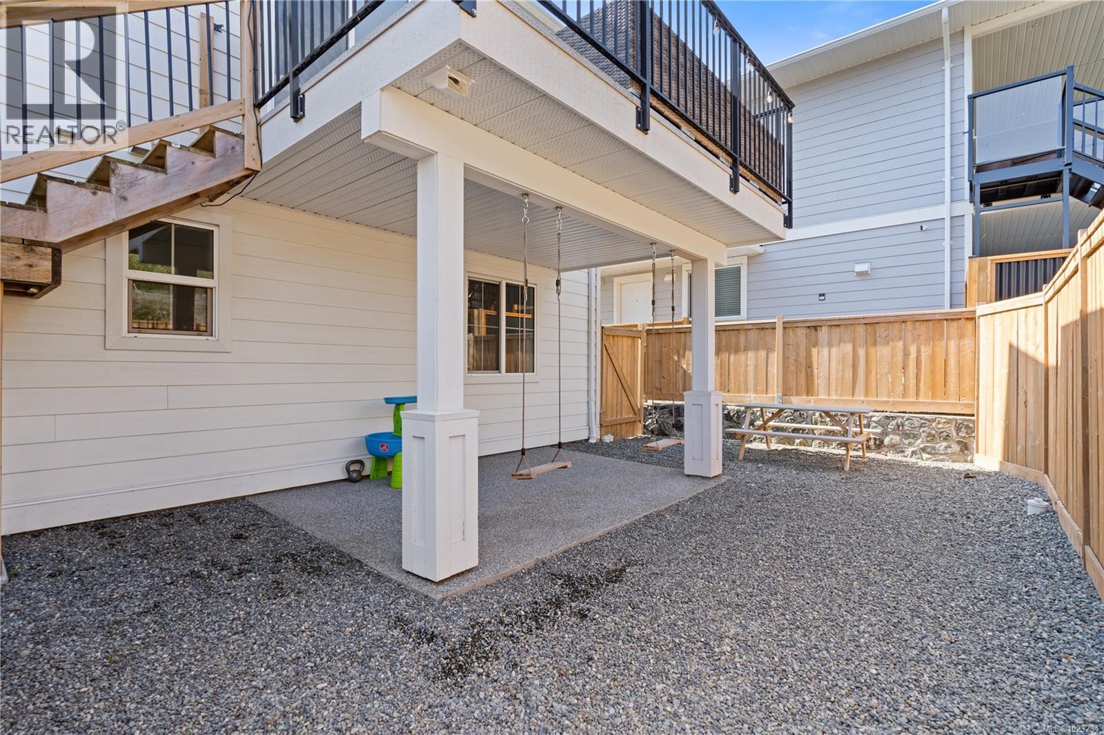 2316 Mountain Heights Dr, Sooke