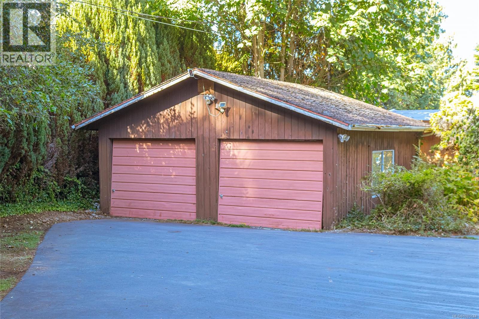 4731 Maple Guard Dr, Bowser