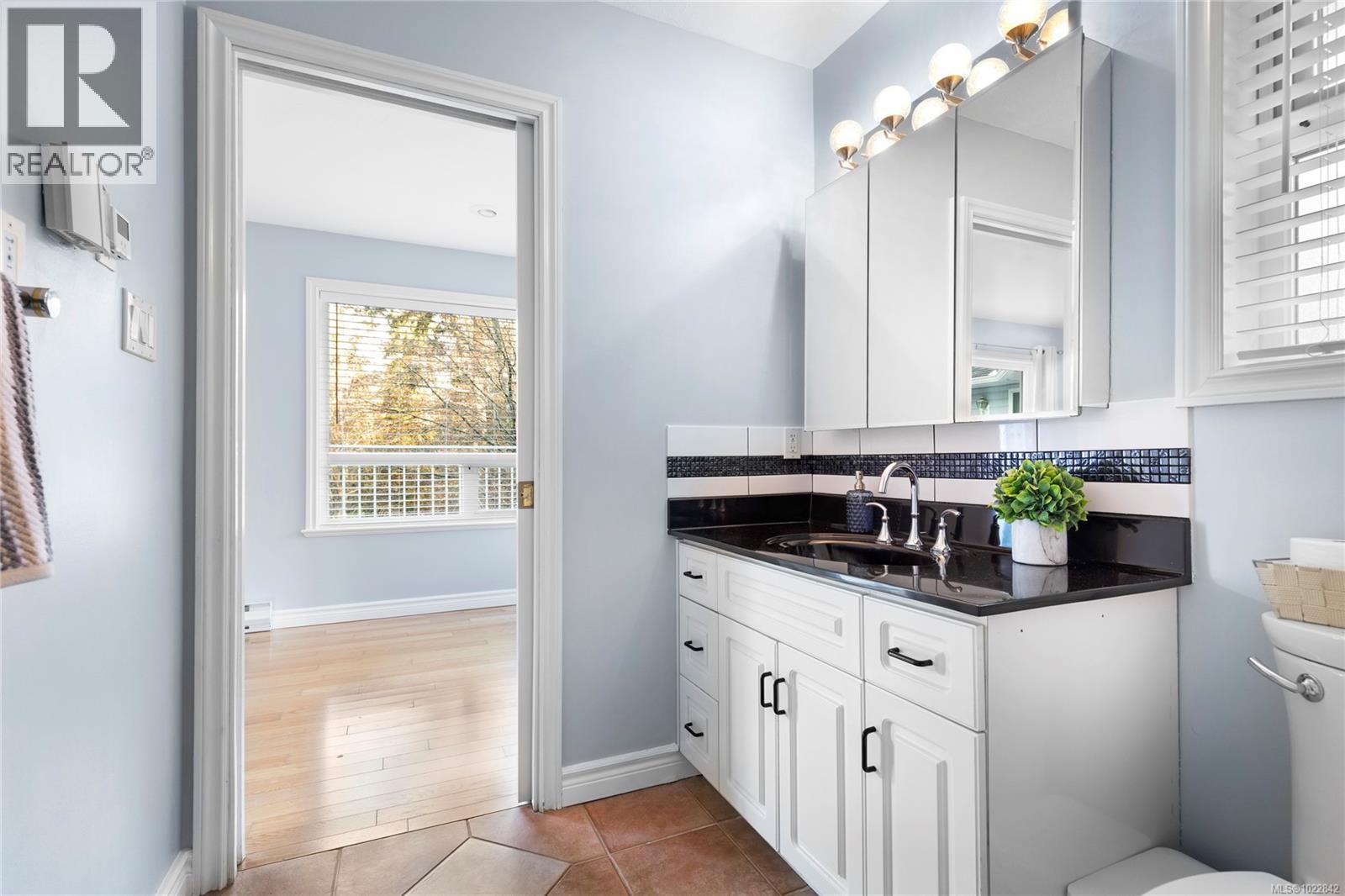 5650 Alder Way, Nanaimo