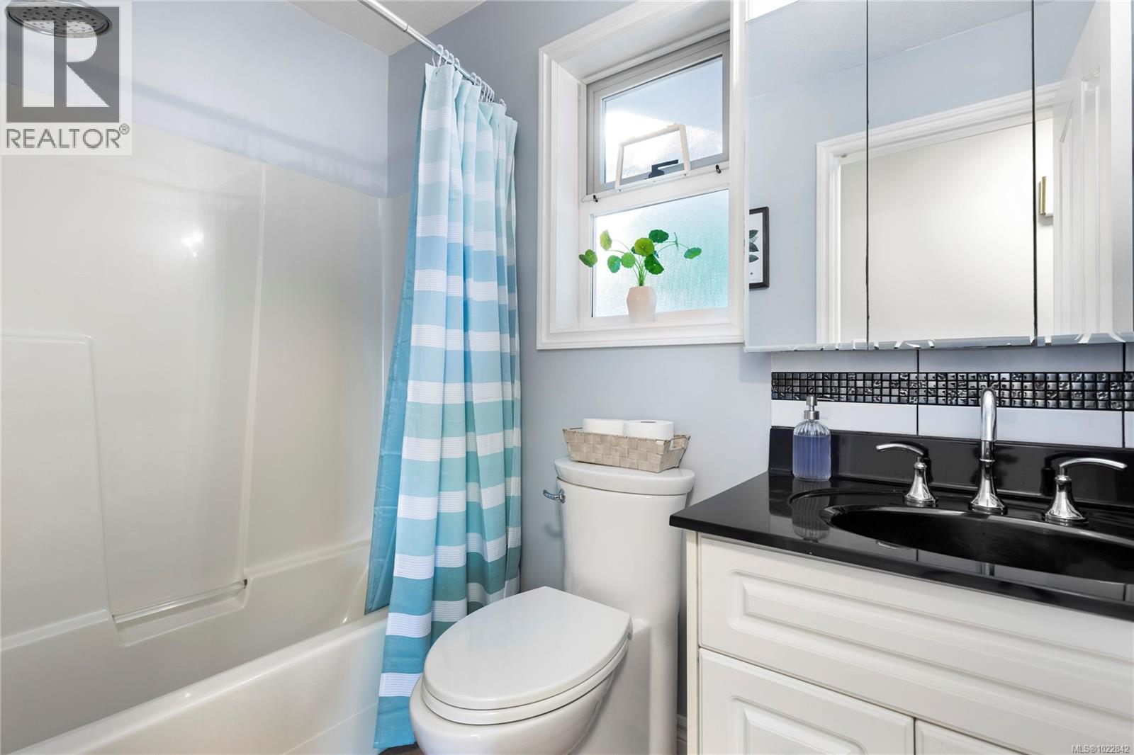 5650 Alder Way, Nanaimo