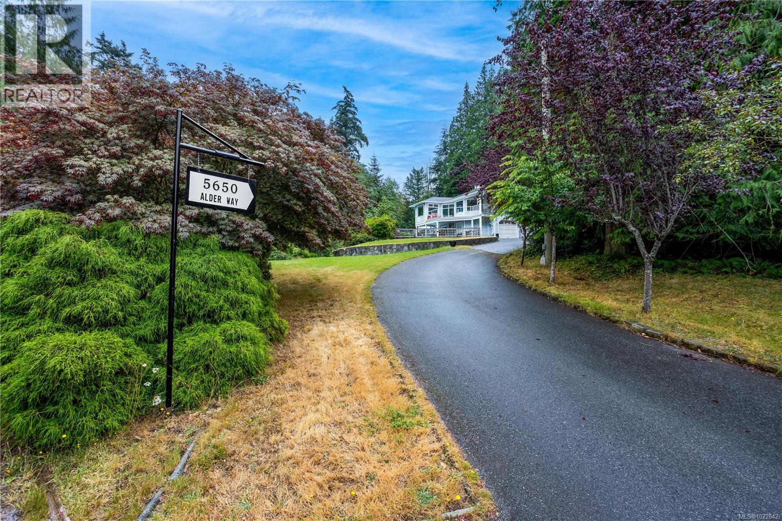 5650 Alder Way, Nanaimo