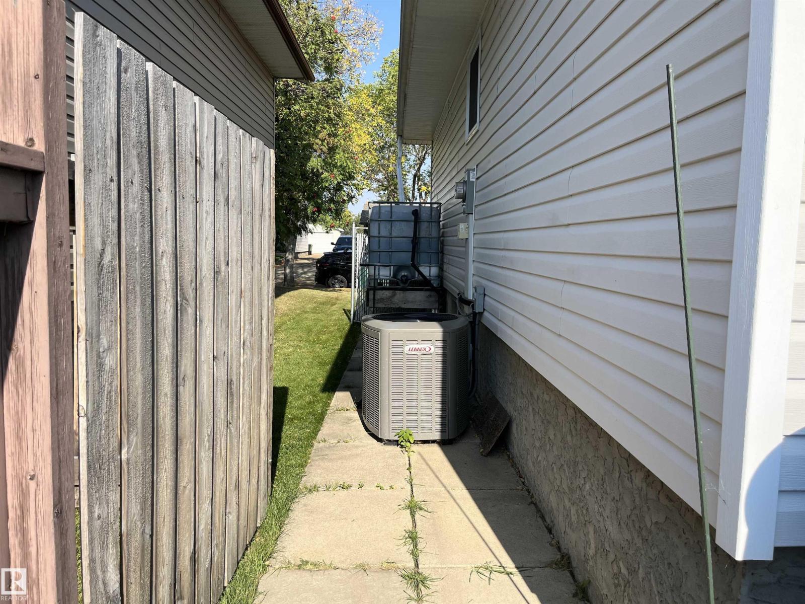 8973 95 AV, Fort Saskatchewan