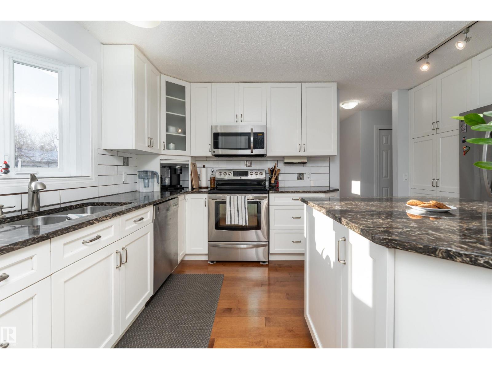 8973 95 AV, Fort Saskatchewan