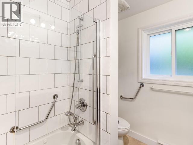 3826 TRAIL PLACE, Powell River