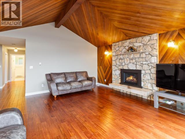 3826 TRAIL PLACE, Powell River