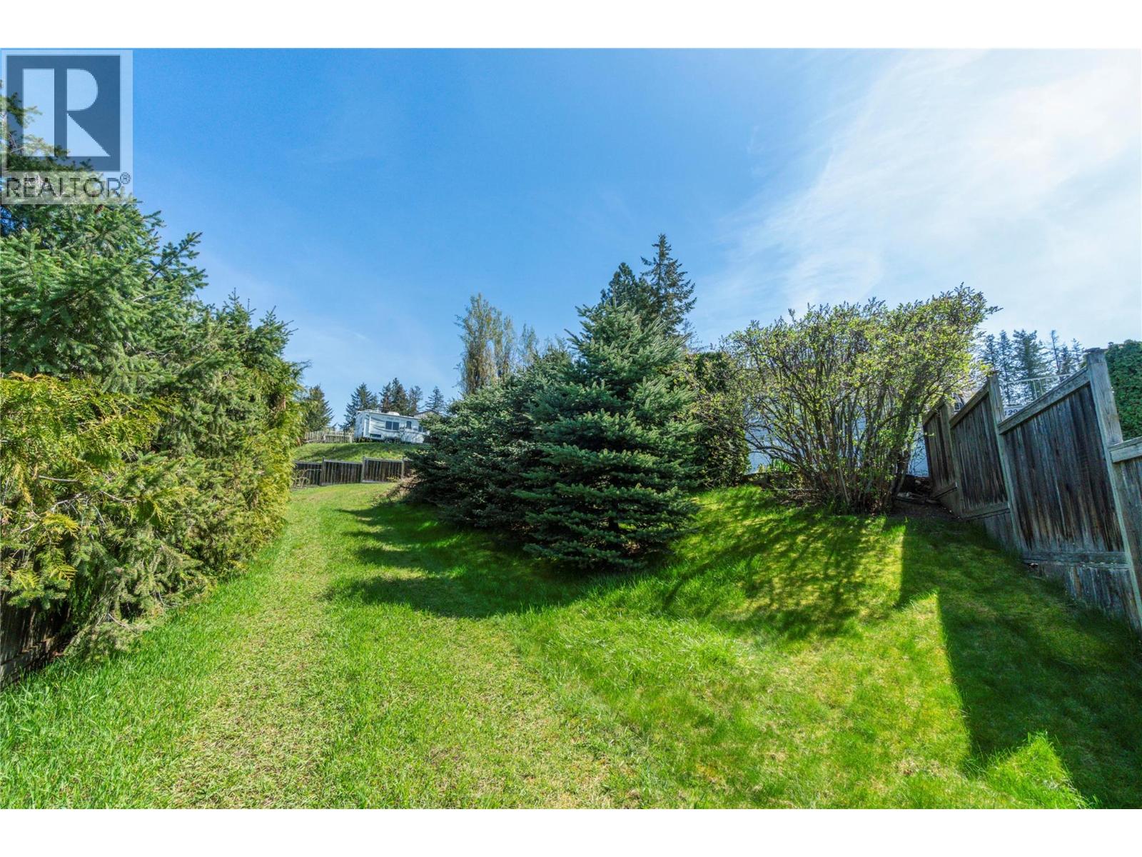1290 15 Street SE, Salmon Arm