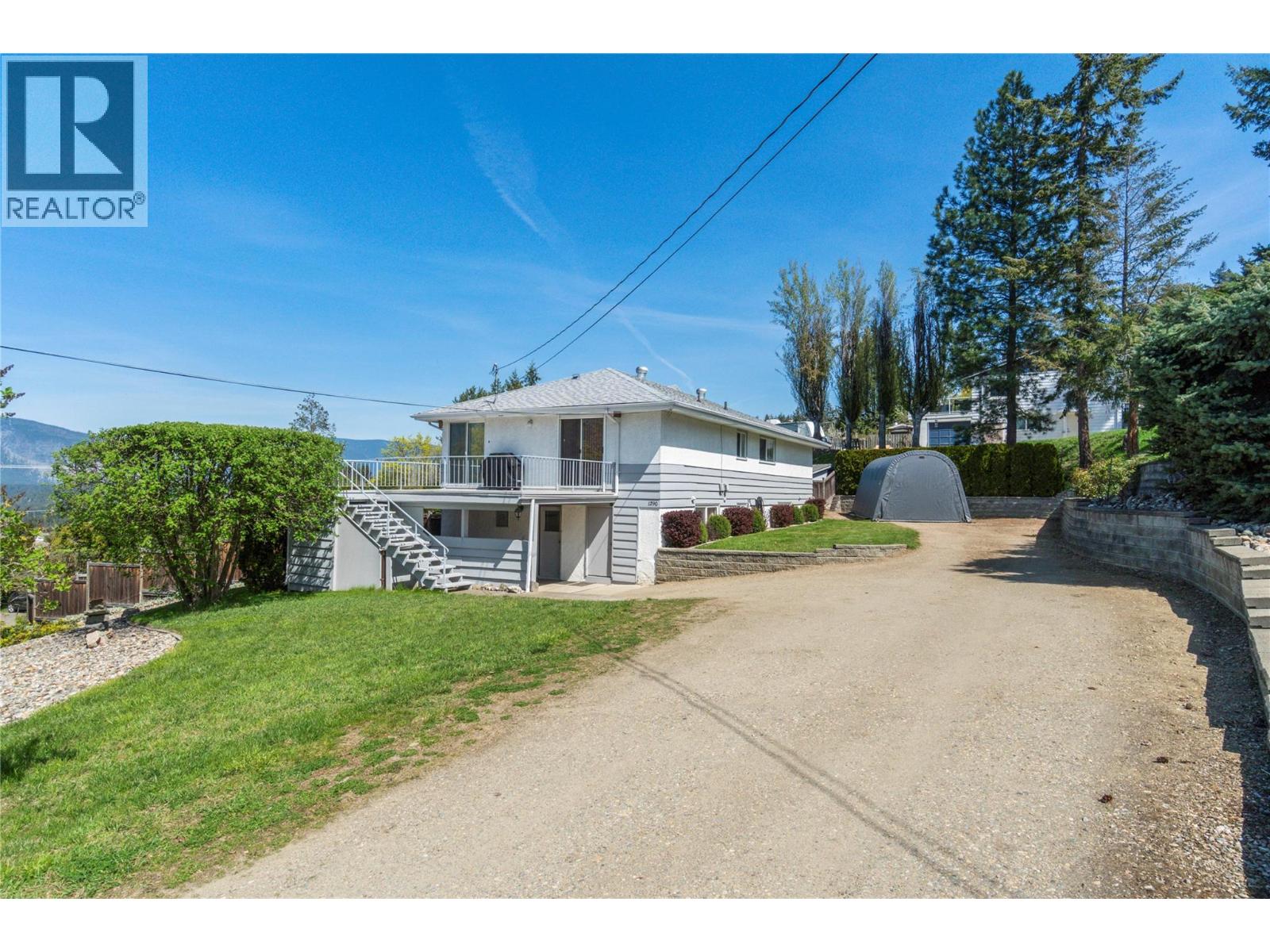 1290 15 Street SE, Salmon Arm