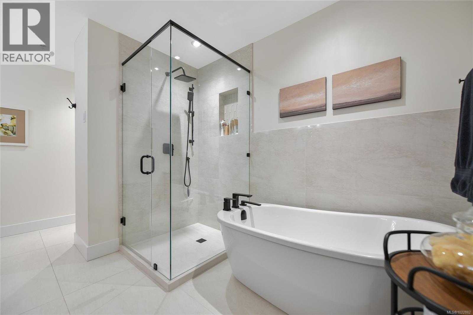  5336 Sayward Hill Crescent, Saanich