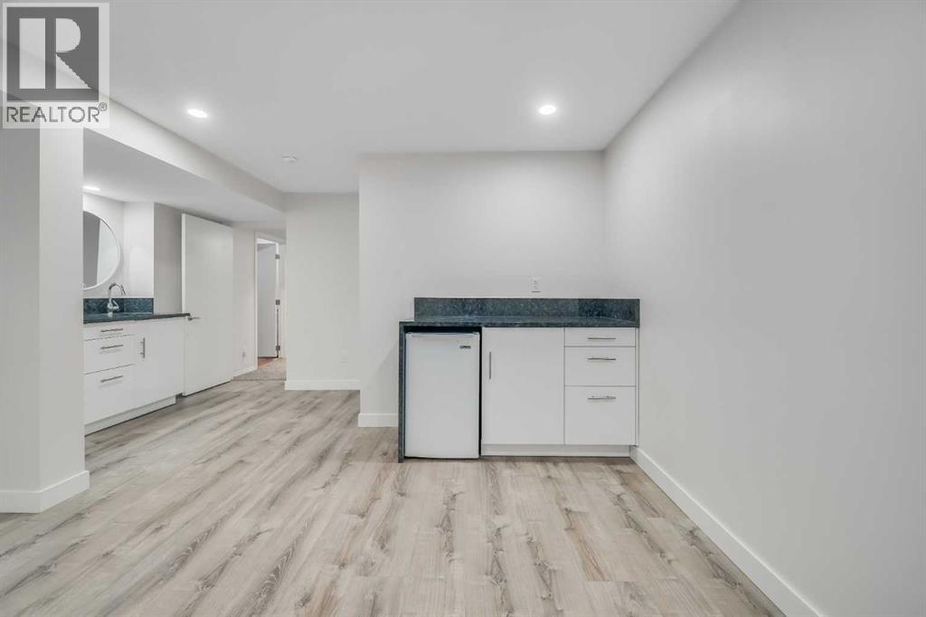 Single Family House Bungalow for Sale in  Sacramento Drive SW Southwood Calgary 